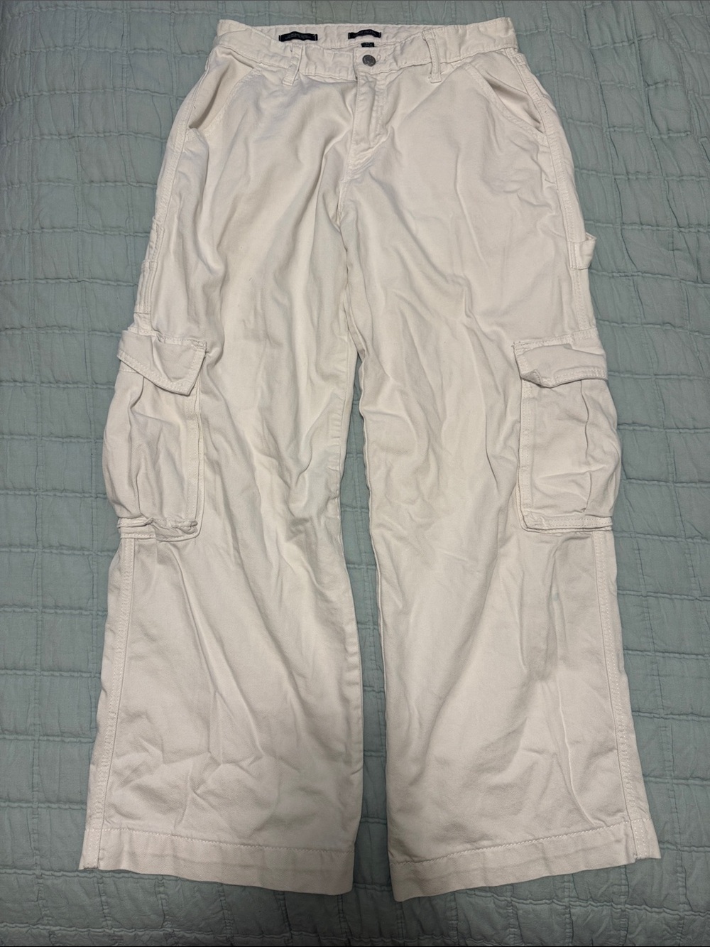 Wild Fable Off-White High-Rise Cargo Pants